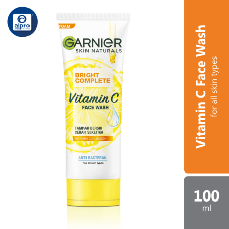 Garnier Bright Complete Vitamin C Face Wash (Foam) 100ml